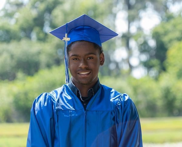Full scholarships in UK