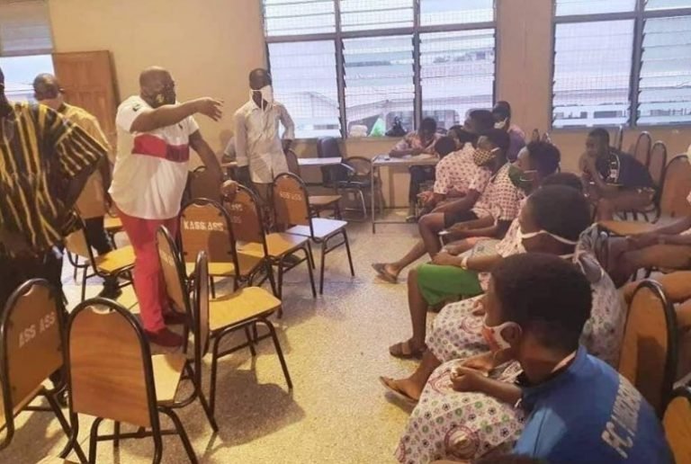 NPP executives storm SHSs as gov’t prevents parents from visiting