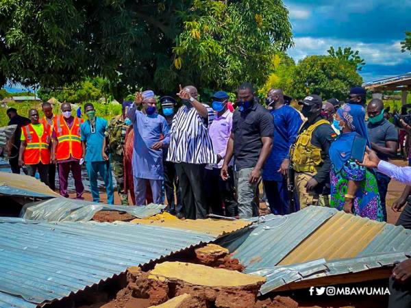 I Share In Your Loss - Bawumia Consoles North East Flood Victims