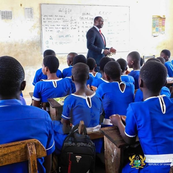2022 BECE candidates How to check 2021 BECE results and buy result checkers online with Momo