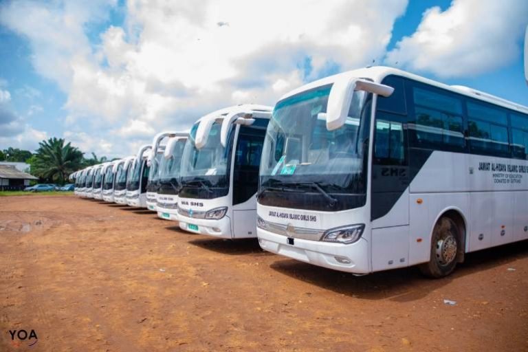 Vice-President hands over 75 buses to Senior High Schools