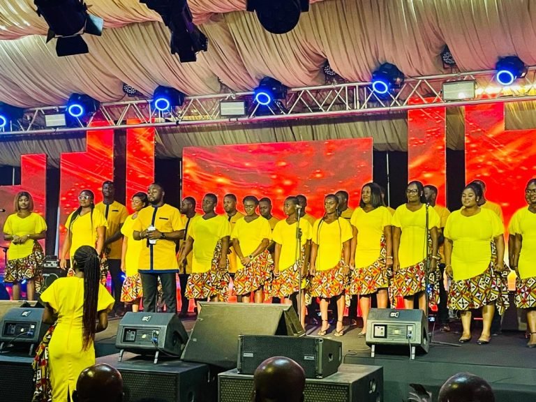 MTN’s Stand In Worship Concert Lights Up Kumasi