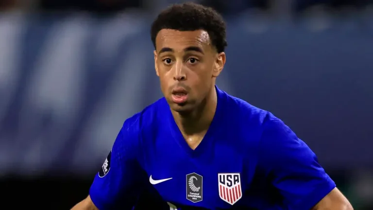 U.S. Star Adams Ruled out for Bournemouth Man Utd clash