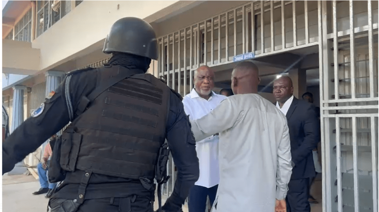 I’m talking to my lawyer, are you the only Police Officer? – Handcuffed Hopeson Adoye confronts Police