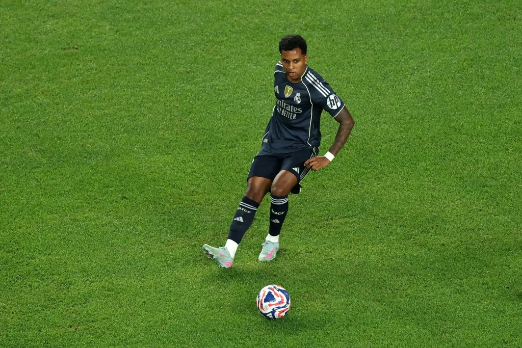 Transfer News: Liverpool In Direct Talks With Rodrygo Goes